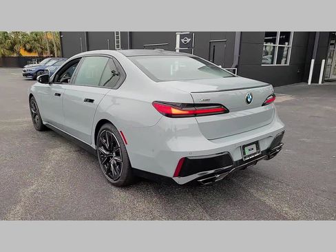 New 2025 BMW 760i xDrive 760i xDrive image 16