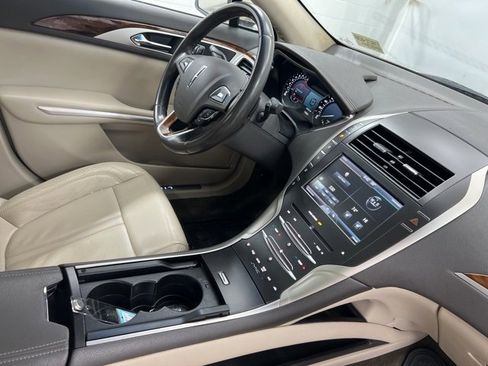 Used 2016 Lincoln MKZ AWD w/ Equipment Group 200A Select image 23