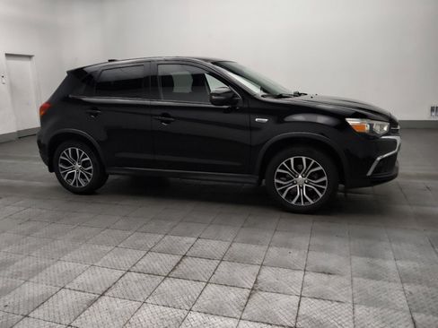 Used 2019 Mitsubishi Outlander Sport ES FWD image 11