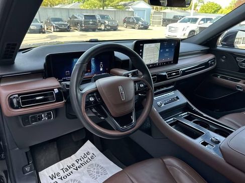 Used 2025 Lincoln Aviator Reserve w/ Illumination Package AWD/4WD image 49