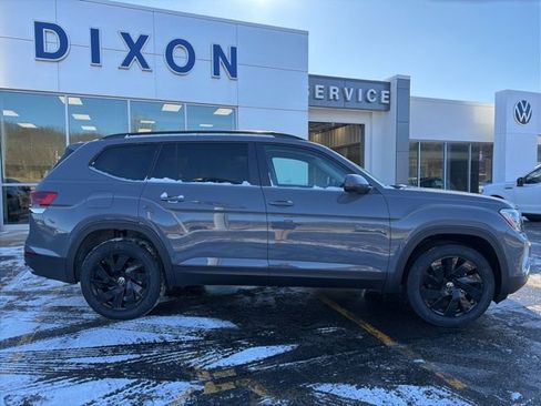 New 2026 Volkswagen Atlas SE image 8