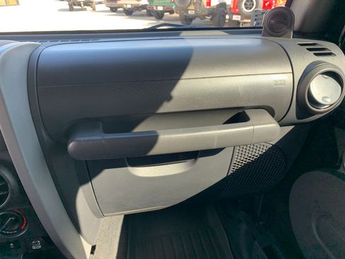 Used 2010 Jeep Wrangler Unlimited Rubicon w/ Dual Top Group image 45