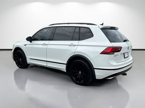 Used 2021 Volkswagen Tiguan SE R-Line FWD image 5