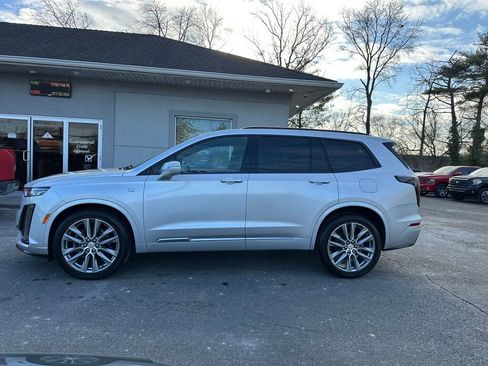 Used 2020 Cadillac XT6 Sport image 4