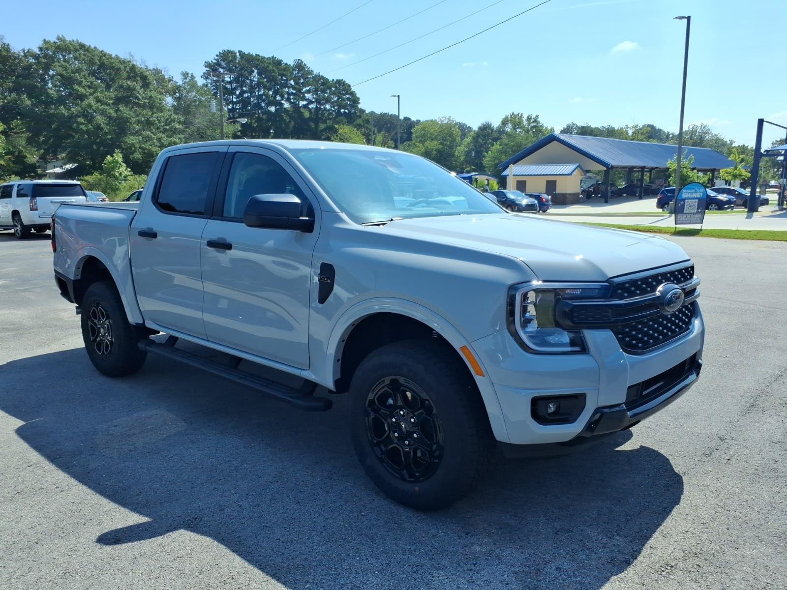 New 2026 Ford Ranger XLT w/ Black Appearance Package RWD image 6