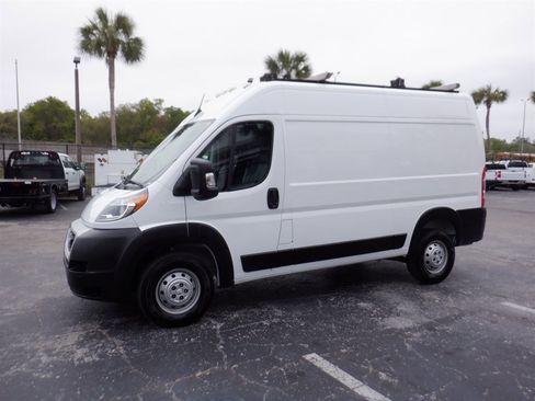Used 2022 RAM ProMaster 1500 w/ Driver Convenience Group image 2