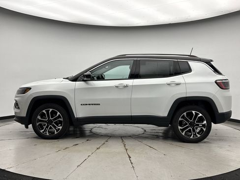 Used 2022 Jeep Compass Limited image 2