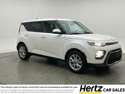 Used 2025 Kia Soul LX w/ LX Technology Package