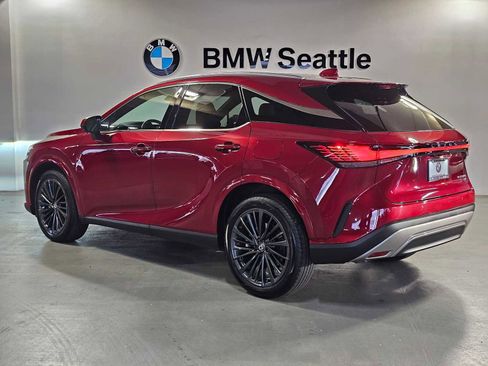 Used 2024 Lexus RX 350 Premium w/ Convenience Package image 4