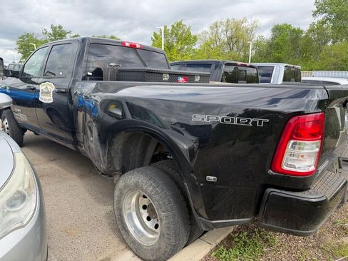 Used 2022 RAM 3500 Big Horn w/ Level A Equipment Group AWD/4WD image 4
