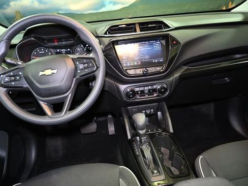 Used 2023 Chevrolet TrailBlazer LT w/ Convenience Package image 58