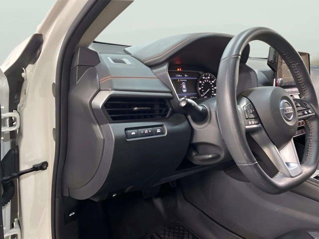 Used 2022 Nissan Altima 2.5 SR w/ Midnight Edition Package AWD/4WD image 28