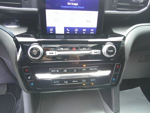 Used 2022 Ford Explorer ST w/ Equipment Group 401A image 17