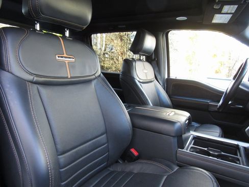 Used 2024 Ford F450 Platinum w/ Camper Package image 24