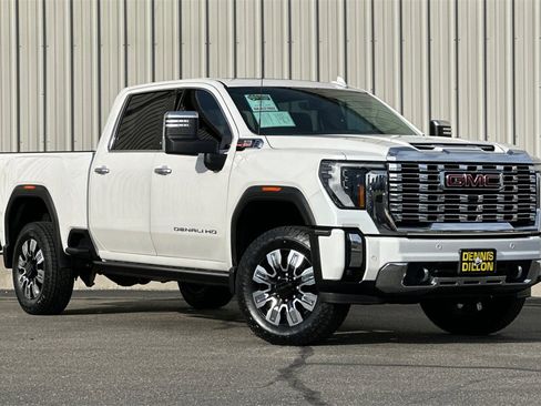 Used 2024 GMC Sierra 3500 Denali w/ Denali Reserve Package image 2