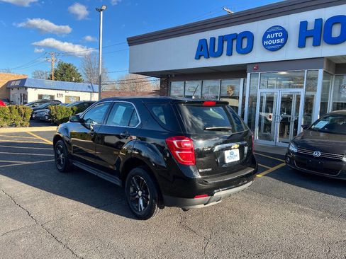 Used 2017 Chevrolet Equinox LS FWD image 12