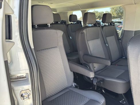 Used 2023 Ford Transit 350 XLT image 27