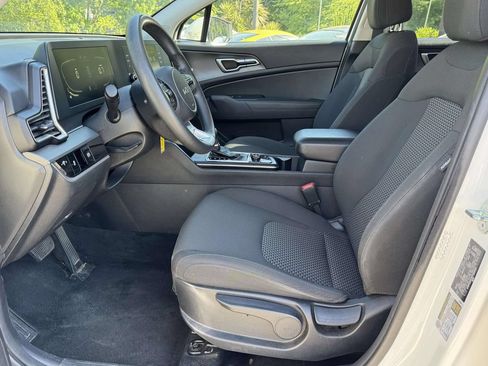 Used 2023 Kia Sportage LX FWD image 20