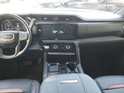 Used 2024 GMC Sierra 2500 AT4 w/ AT4 Premium Plus Package image 14