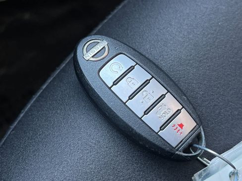 Used 2023 Nissan Altima 2.5 SV FWD image 28