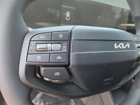 New 2026 Kia K4 FWD image 23