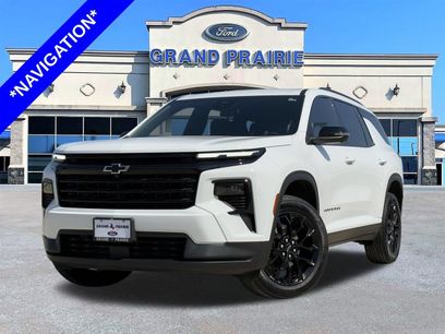 Used 2025 Chevrolet Traverse LT w/ Midnight/Sport Edition