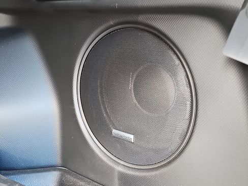 Used 2025 Subaru Forester Touring image 32