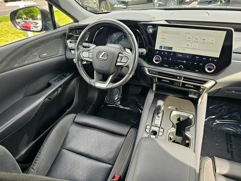 Used 2024 Lexus RX 350 AWD w/ Convenience Package image 29