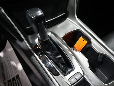 Used 2018 Honda Accord Sport image 28