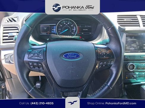Used 2016 Ford Explorer XLT w/ Equipment Group 202A AWD/4WD image 11