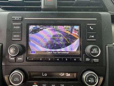 Used 2020 Honda Civic LX image 18