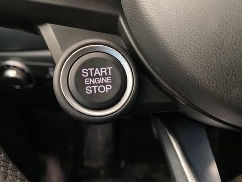 Used 2024 Alfa Romeo Tonale Ti image 16