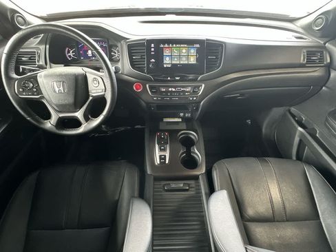 Used 2023 Honda Passport TrailSport image 24