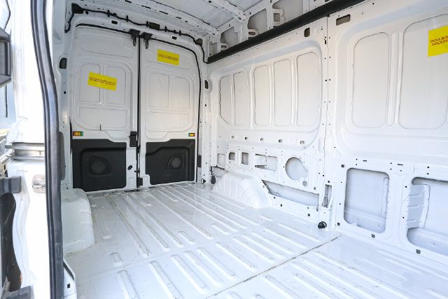 Used 2026 Ford Transit 250 148 High Roof RWD image 18