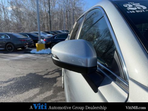 Used 2025 Honda CR-V EX-L image 10