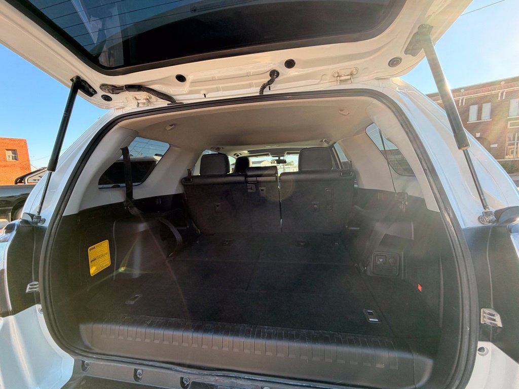 Used 2018 Toyota 4Runner Limited w/ Convenience Package AWD/4WD image 6