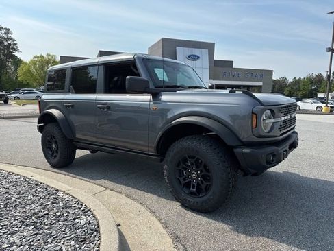 New 2026 Ford Bronco Badlands AWD/4WD image 2