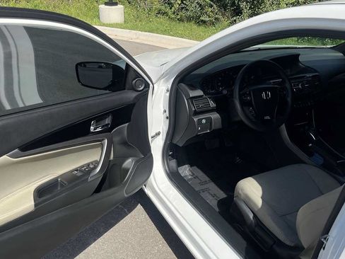 Used 2016 Honda Accord LX-S image 15