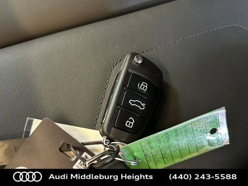 New 2025 Audi Q3 2.0T Premium image 31