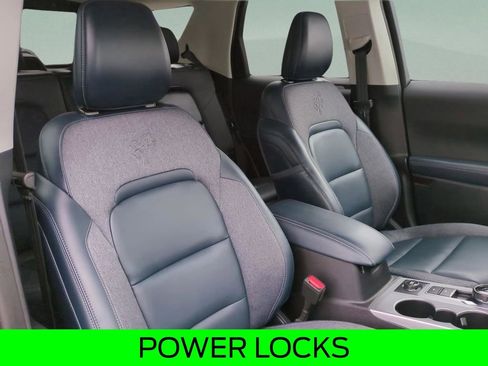 Used 2024 Ford Bronco Sport Outer Banks image 10