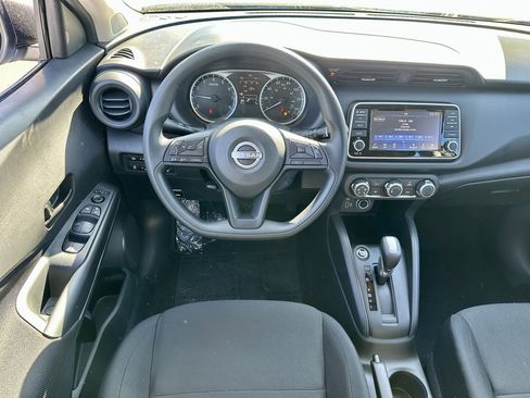 New 2025 Nissan Kicks Play S image 16