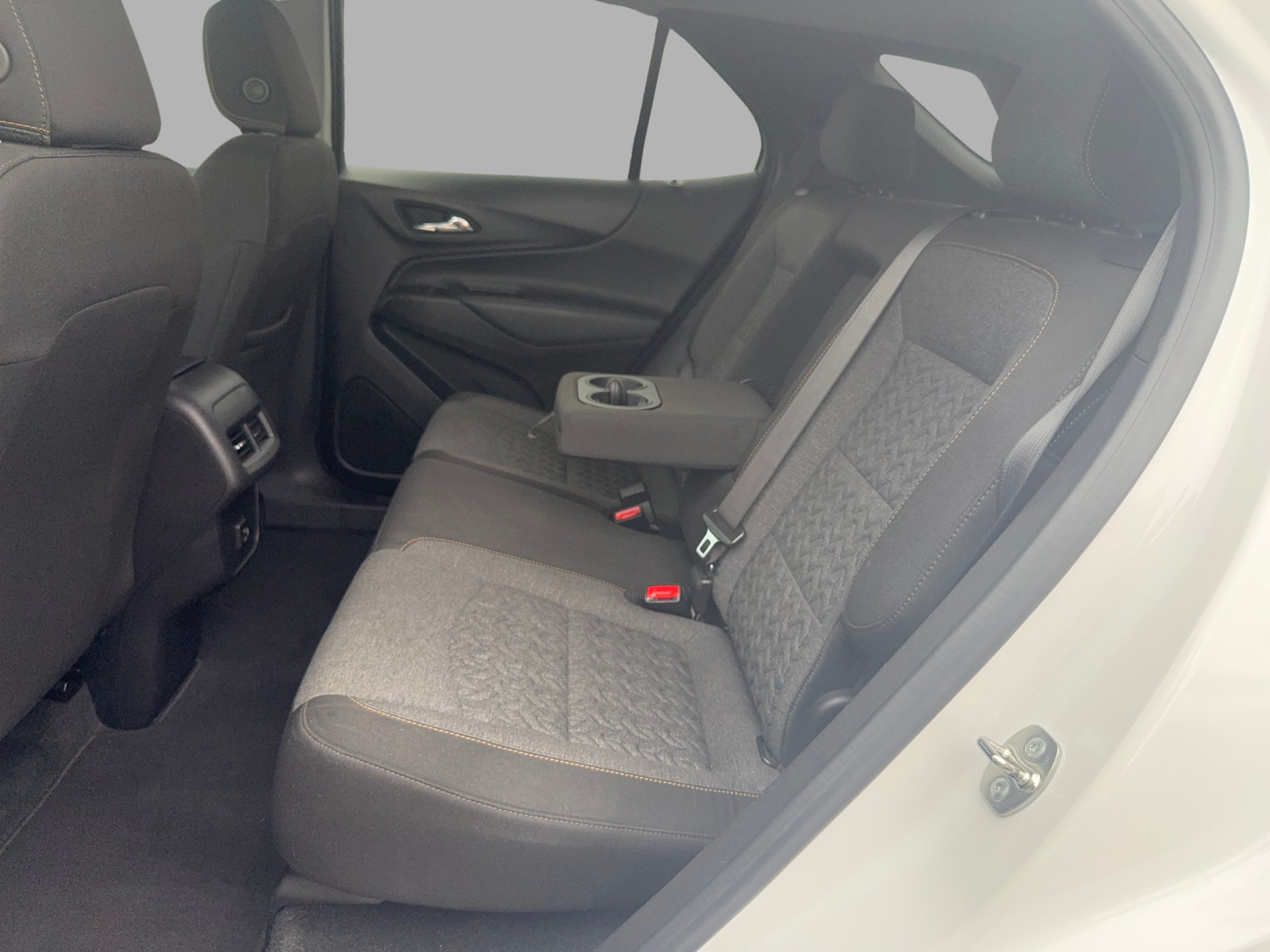 Used 2024 Chevrolet Equinox LT AWD/4WD image 23