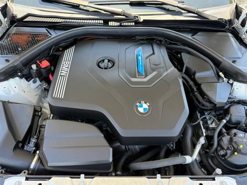 Used 2022 BMW 330e w/ M Sport Package RWD image 32