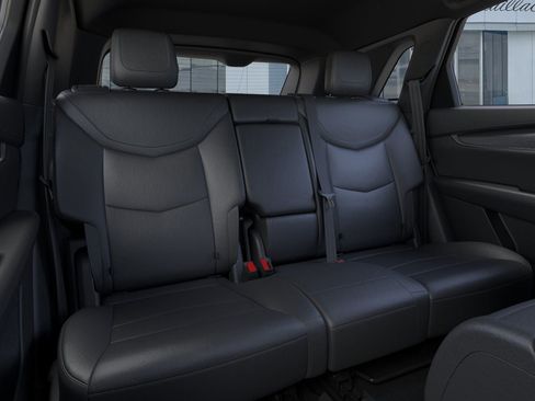 New 2025 Cadillac XT5 Luxury w/ LPO, Floor Liner Package image 17