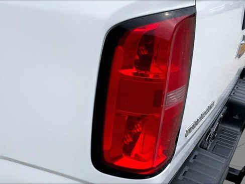 Used 2018 Chevrolet Colorado ZR2 AWD/4WD image 28