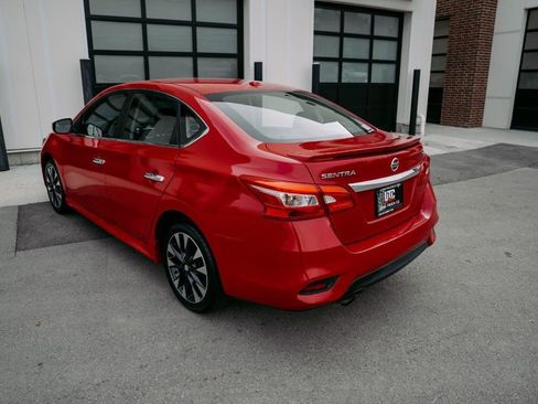 Used 2018 Nissan Sentra SR image 8