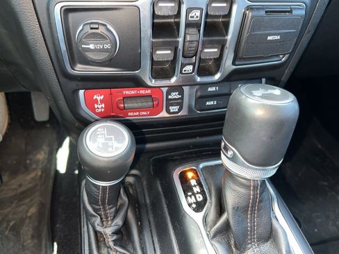 Certified 2022 Jeep Wrangler Unlimited Rubicon w/ Trailer Tow Package image 11