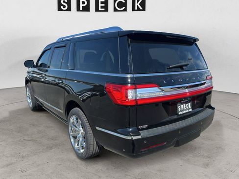 Used 2018 Lincoln Navigator L Reserve w/ Technology Package AWD/4WD image 3