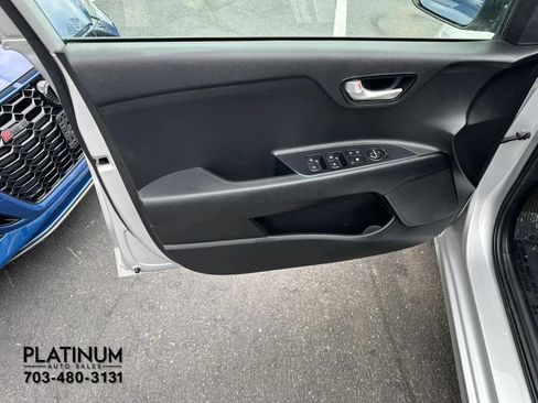 Used 2019 Kia Rio S FWD image 17