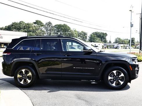 Used 2024 Jeep Grand Cherokee Limited 4xe AWD/4WD image 9
